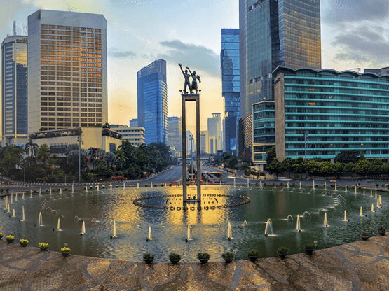 jakarta-city-555x416.png